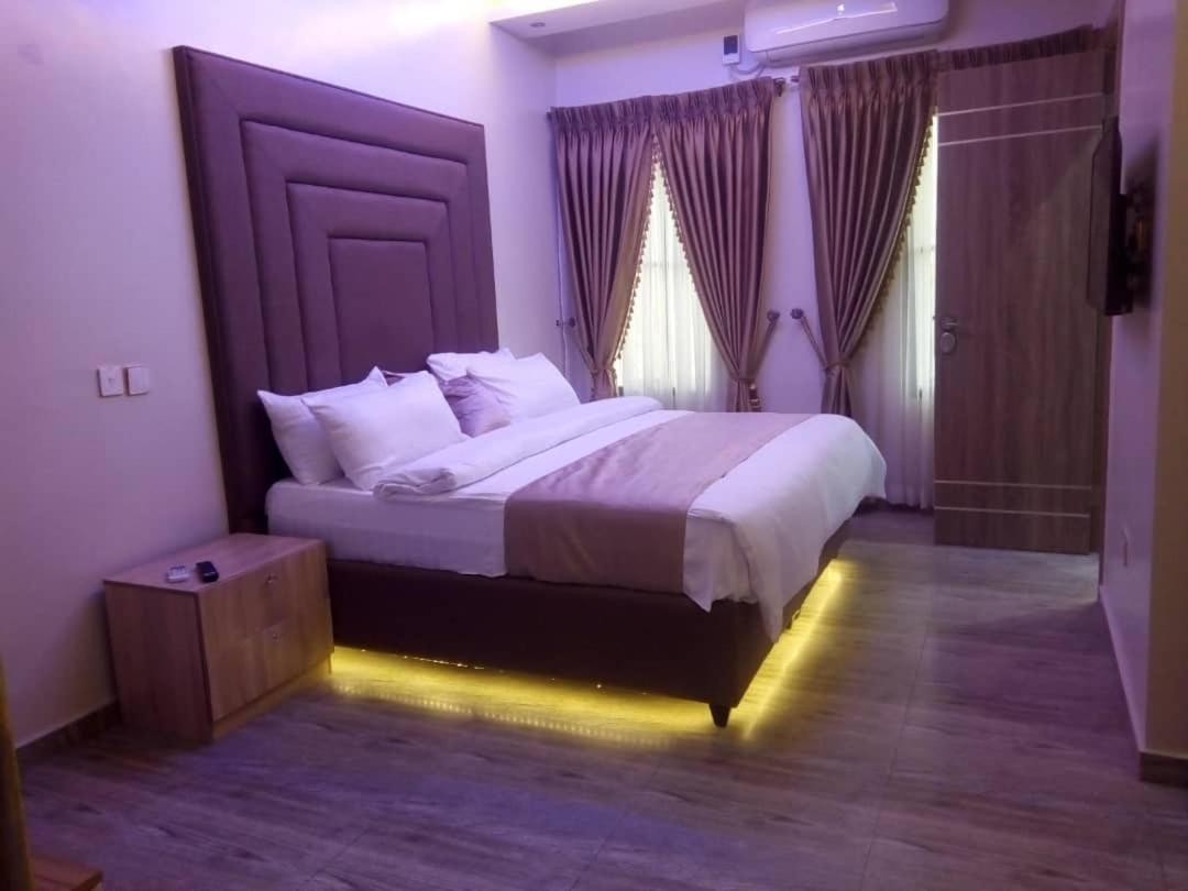 God'S Touch Apartments Signature 拉各斯 外观 照片