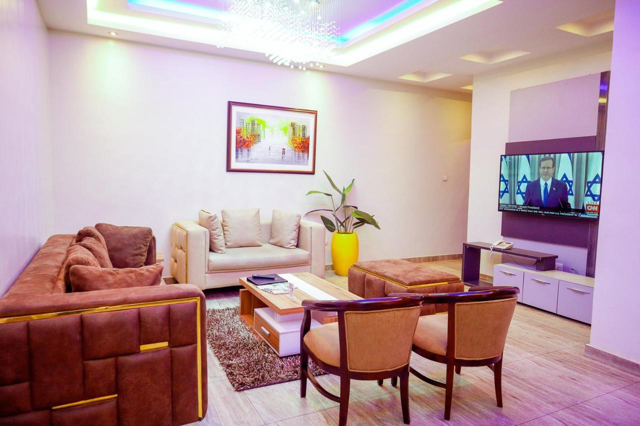 God'S Touch Apartments Signature 拉各斯 外观 照片
